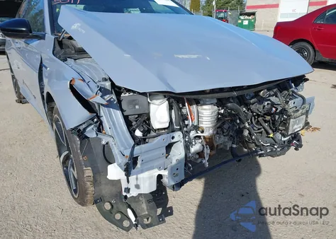 2022 Honda Accord Hybrid Sport из США, поврежденный, VIN 1HGCV3F25NA006050